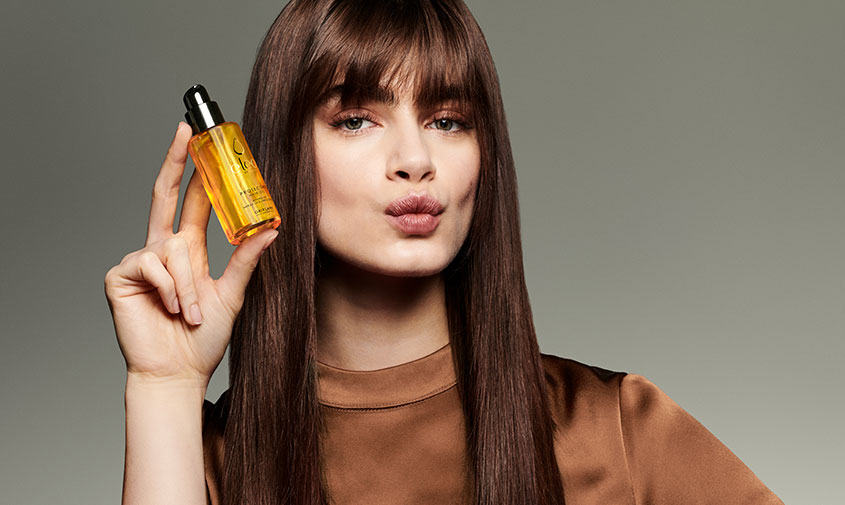 Why Everyone's Talking About Hair Oils | Oriflame Cosmetics
